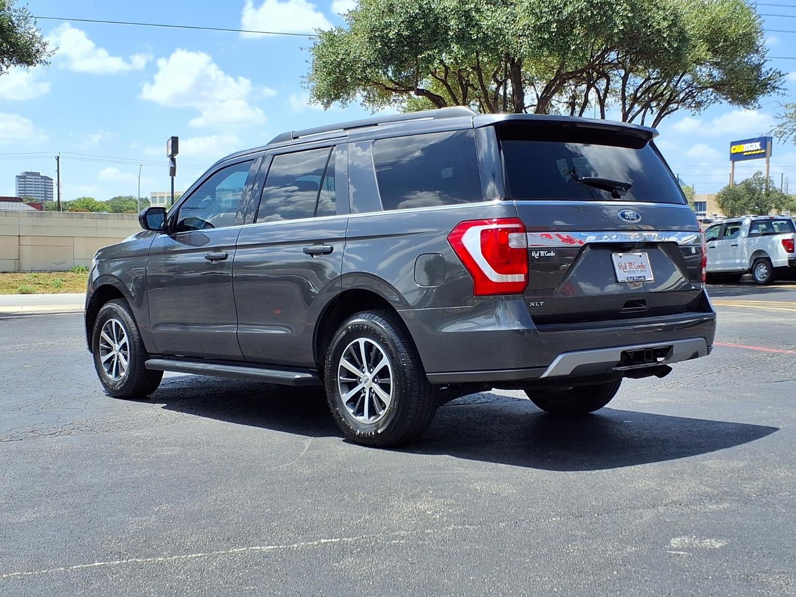 Used 2021 Ford Expedition XLT RWD image 8