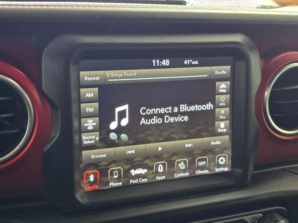 Used 2020 Jeep Gladiator Rubicon w/ Advanced Safety Group AWD/4WD image 31