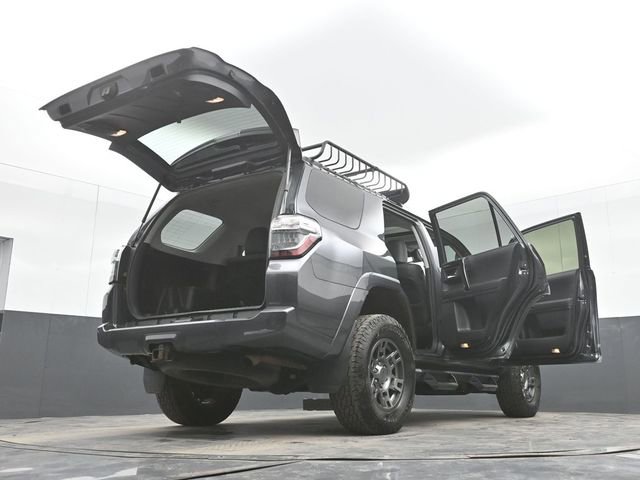 Used 2020 Toyota 4Runner Venture w/ Moonroof Package image 54