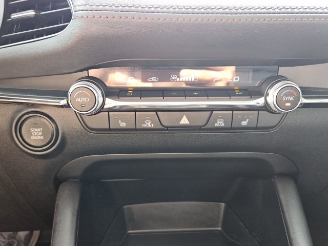 Used 2023 MAZDA MAZDA3 s FWD image 20