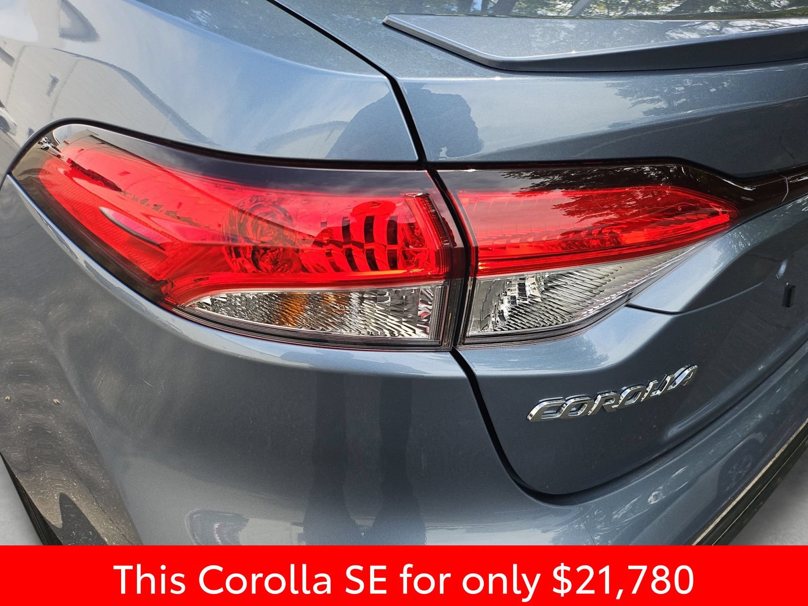 Used 2022 Toyota Corolla SE FWD image 20