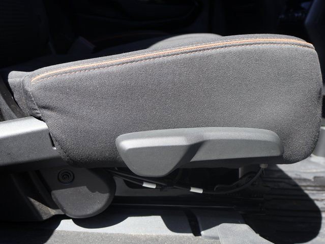 Used 2020 GMC Acadia AT4 w/ Driver Alert Package II AWD/4WD image 14