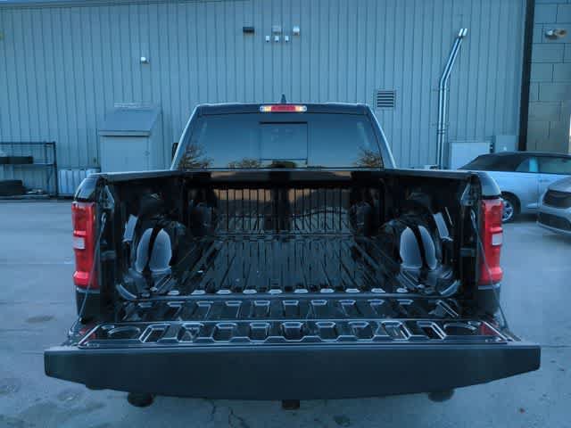 Used 2025 RAM 1500 Big Horn AWD/4WD image 34