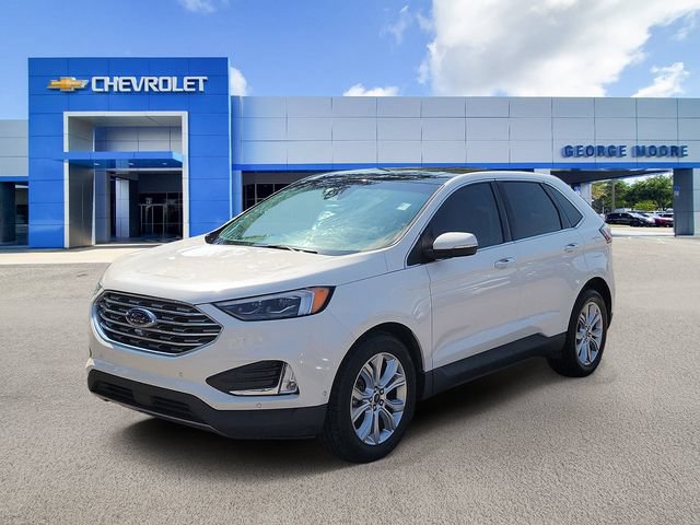 Used 2020 Ford Edge Titanium w/ Equipment Group 301A FWD image 2
