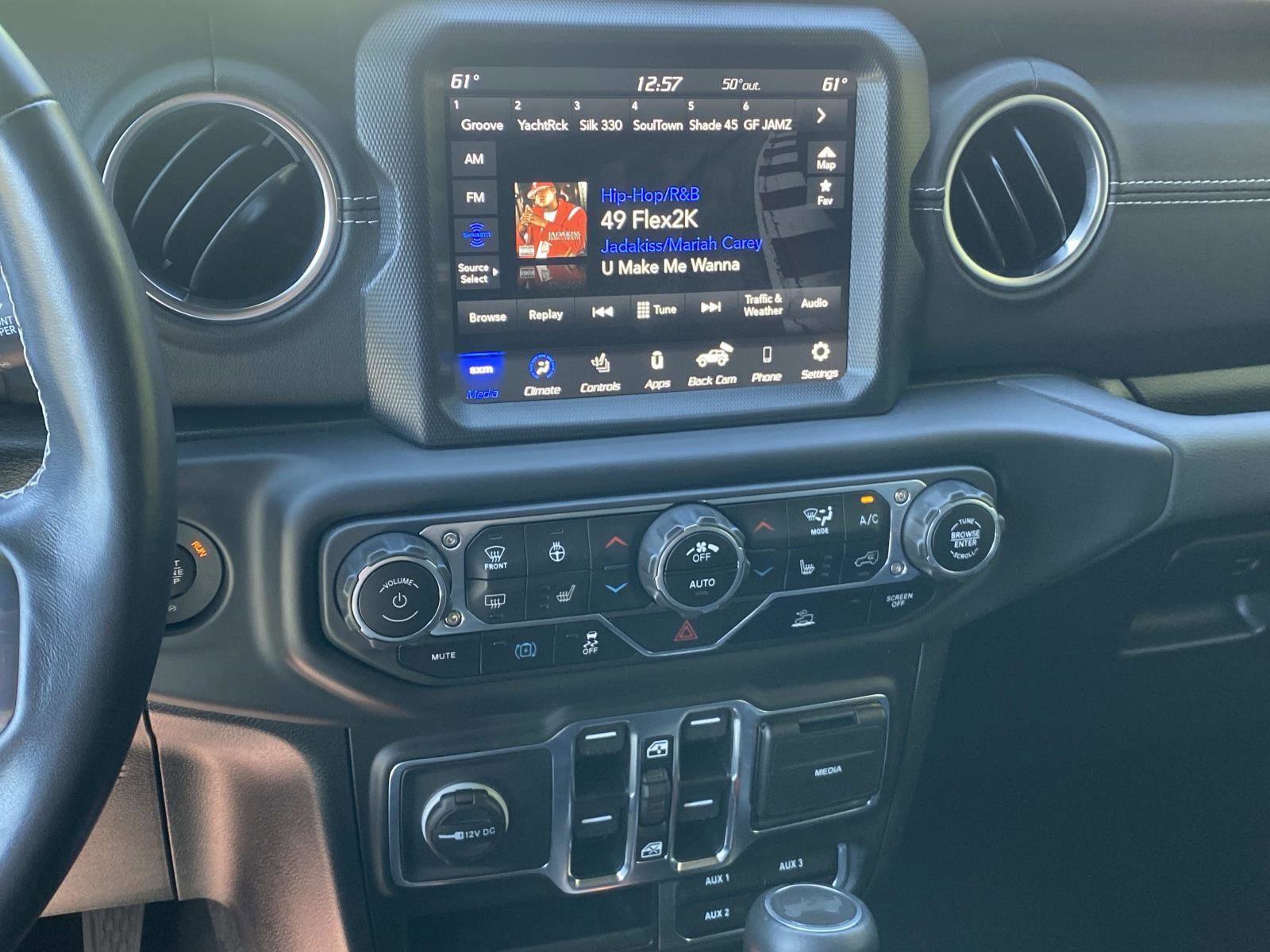 Used 2023 Jeep Wrangler Sahara w/ Cold Weather Group image 29