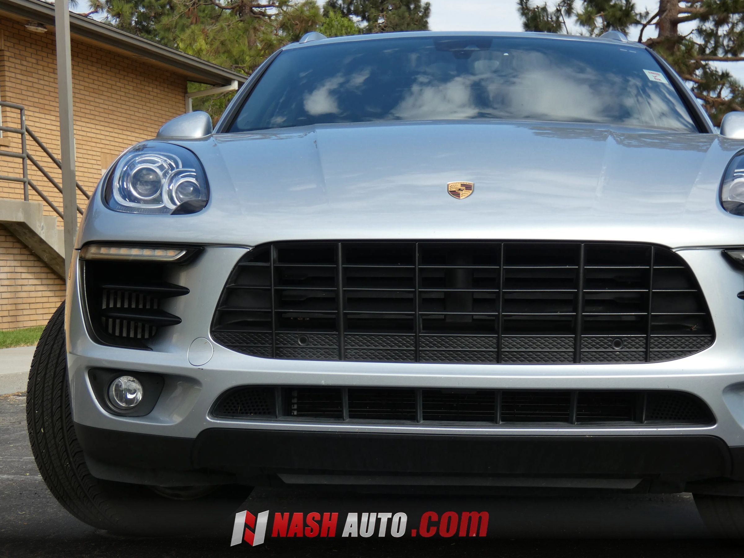 Used 2017 Porsche Macan S AWD/4WD image 18