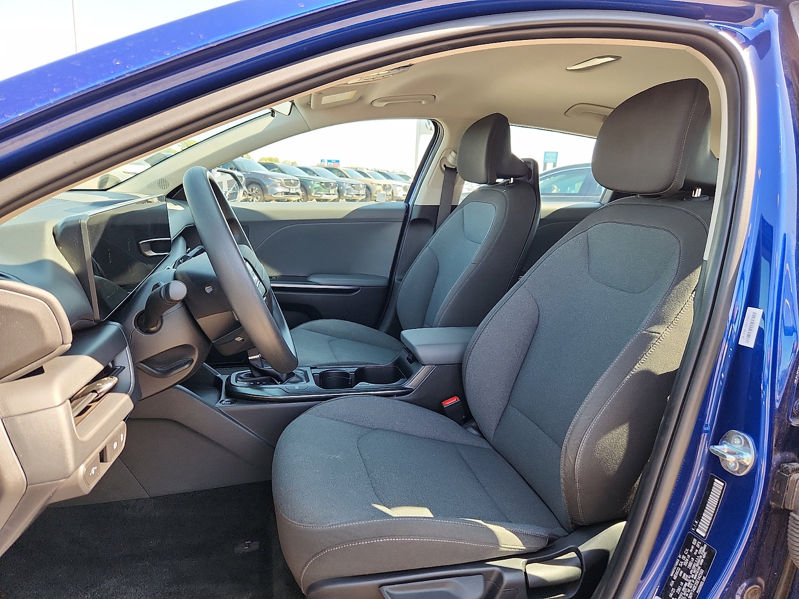Used 2025 Kia K4 FWD image 12