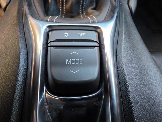 Used 2023 Chevrolet Camaro LT image 19