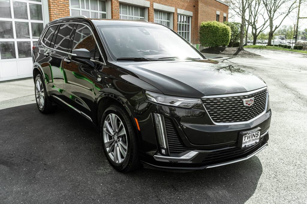 Used 2024 Cadillac XT6 Premium Luxury image 6