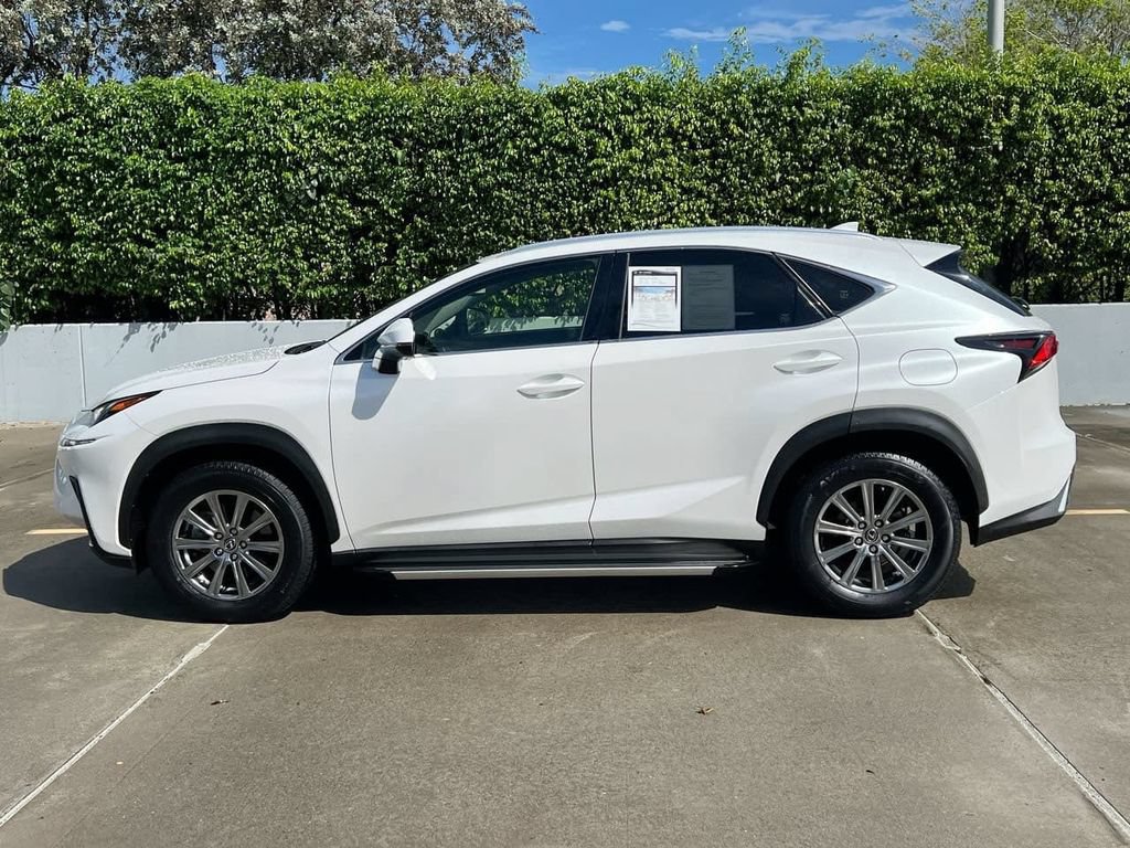 Used 2018 Lexus NX 300h AWD w/ Comfort Package image 4