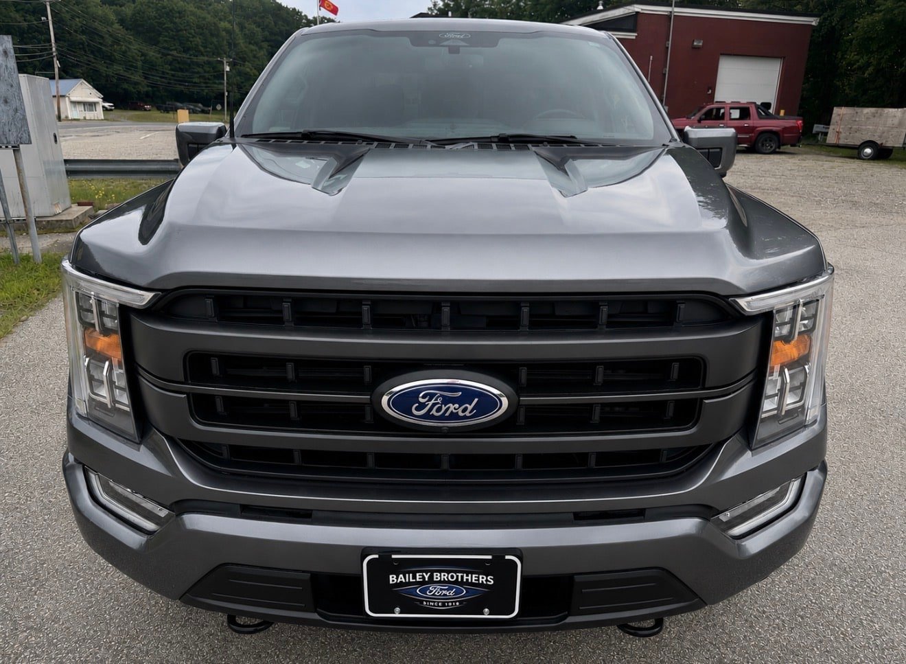 Used 2022 Ford F150 Lariat AWD/4WD image 2