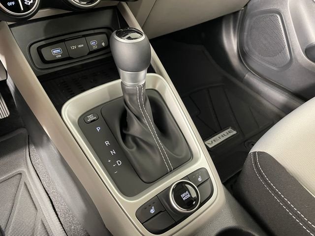 New 2026 Hyundai Venue SEL FWD image 7