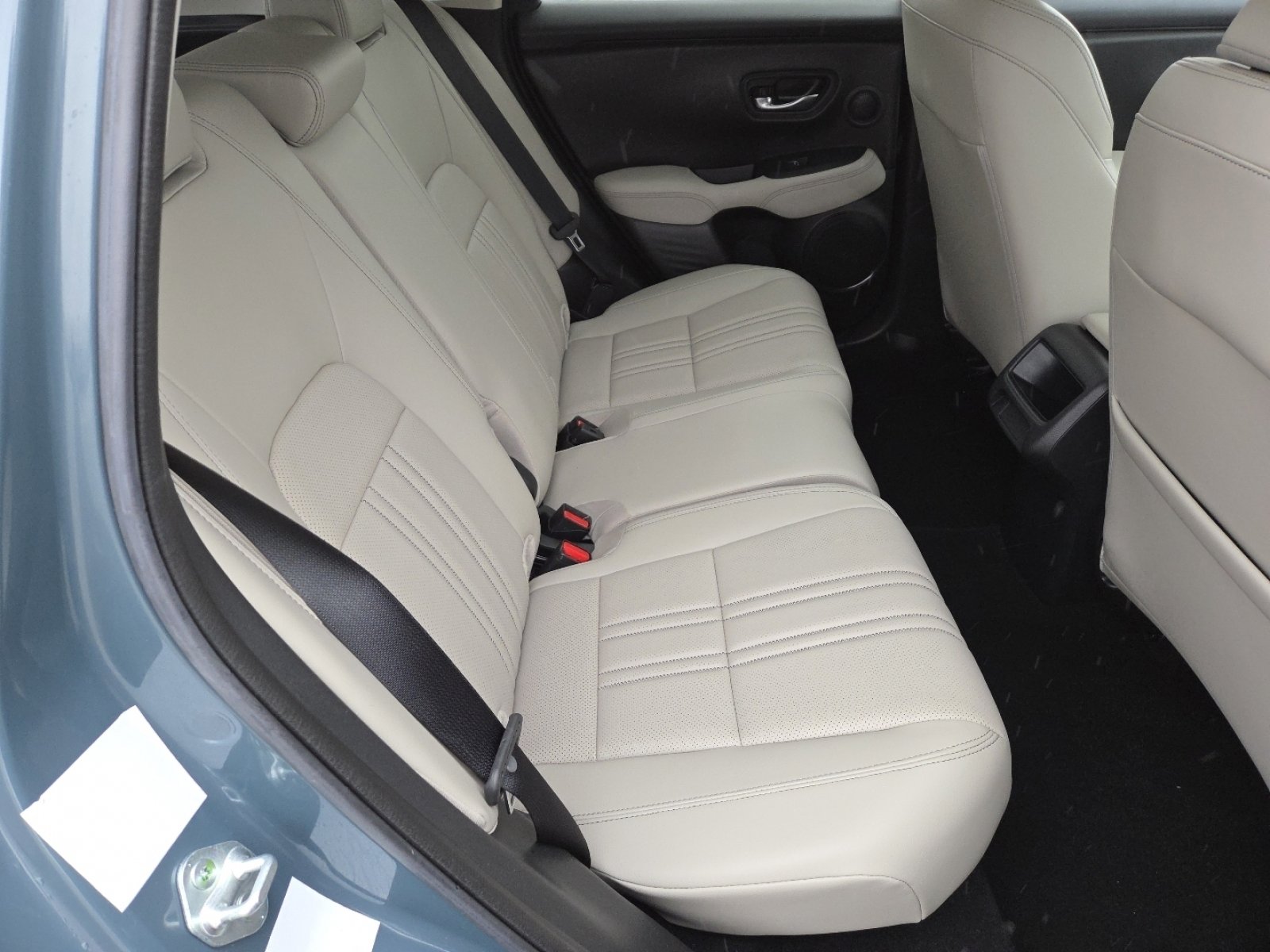 Used 2023 Honda HR-V EX-L image 19