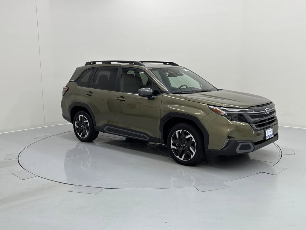 Used 2025 Subaru Forester Limited image 8