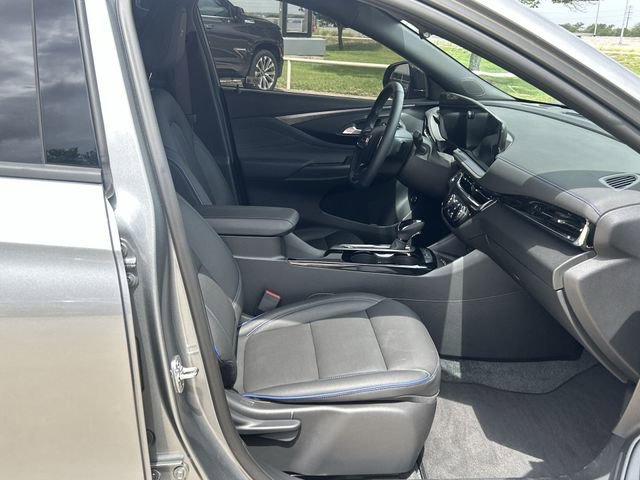 Used 2026 Buick Envista Sport Touring w/ Convenience I Package FWD image 29