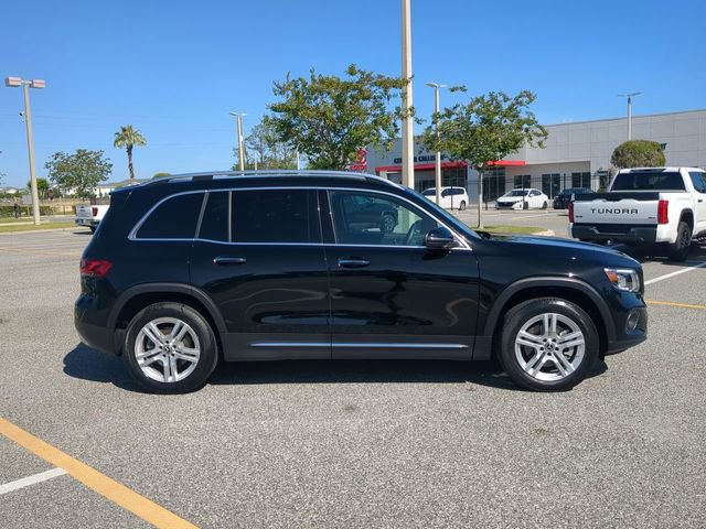 Used 2023 Mercedes-Benz GLB 250 image 3