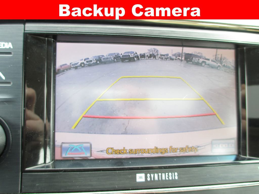 Used 2014 Toyota Avalon Limited w/ Technology Package image 16