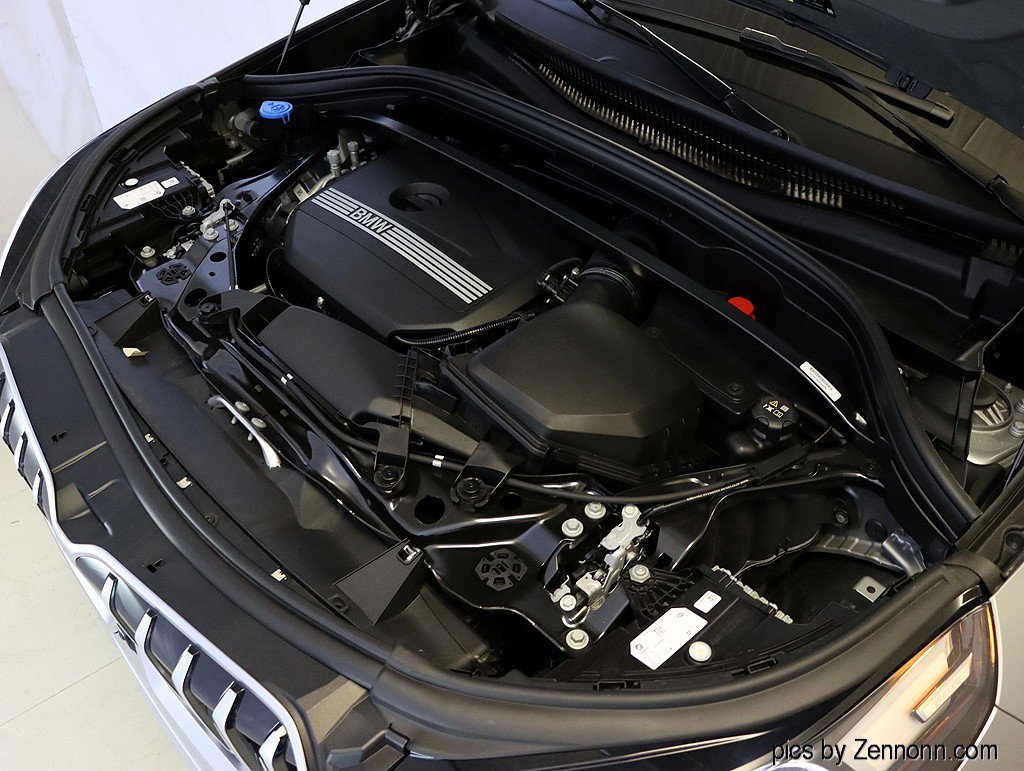 Certified 2025 BMW X1 xDrive28i image 38