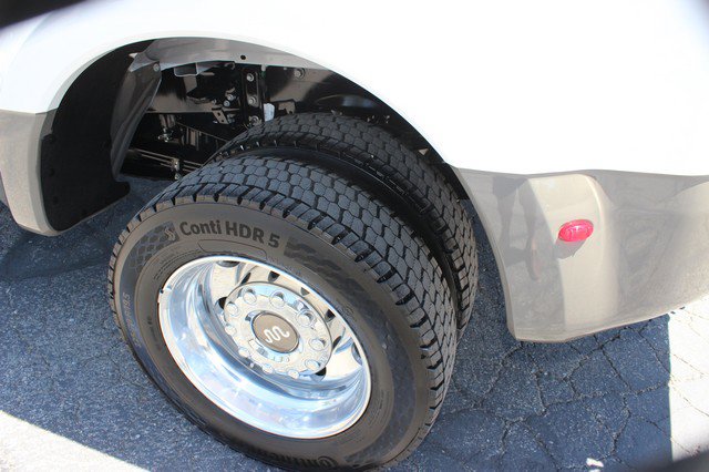 Used 2026 Ford F450 King Ranch w/ FX4 Off-Road Package AWD/4WD image 7