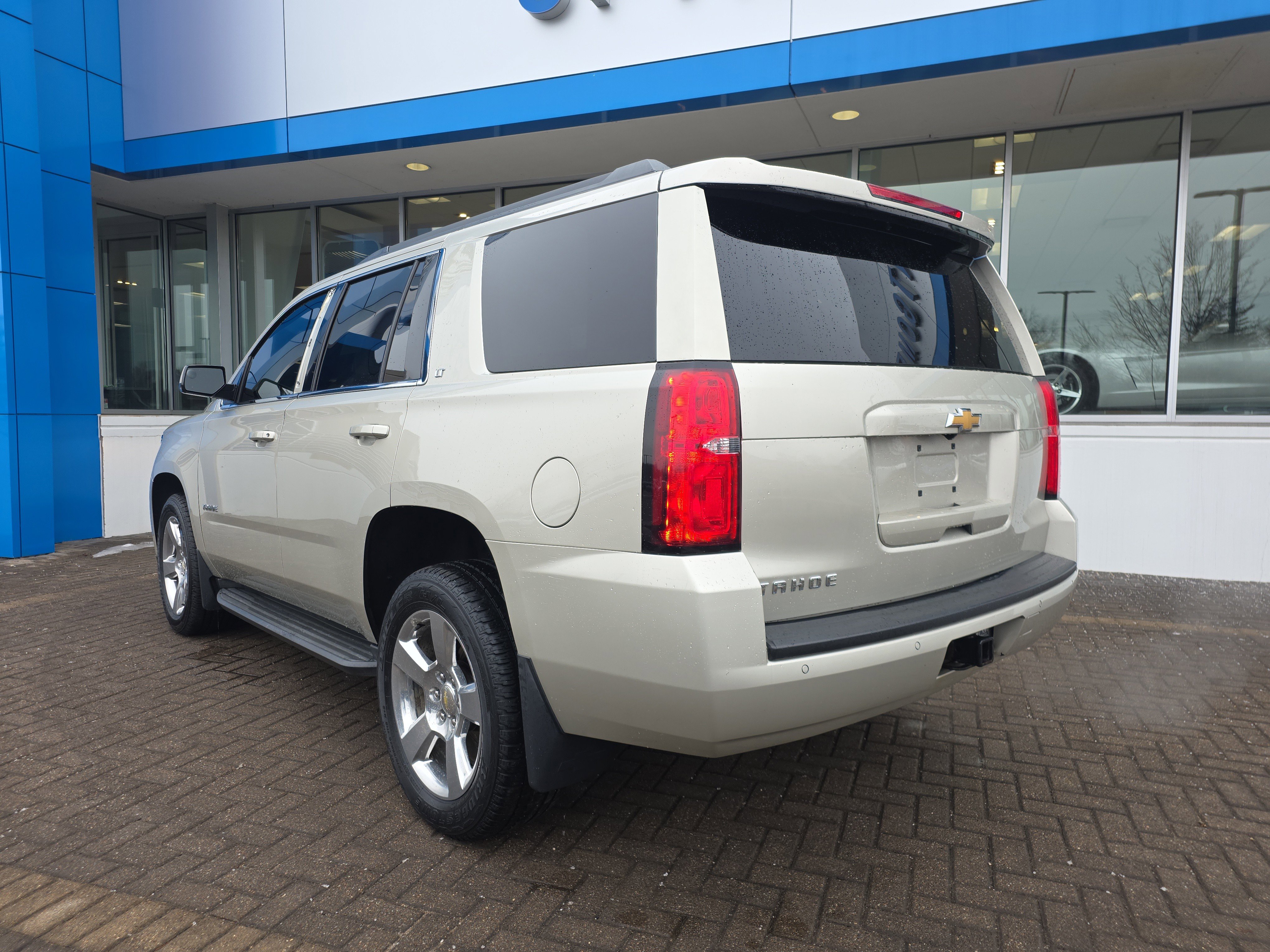 Used 2015 Chevrolet Tahoe LT image 3