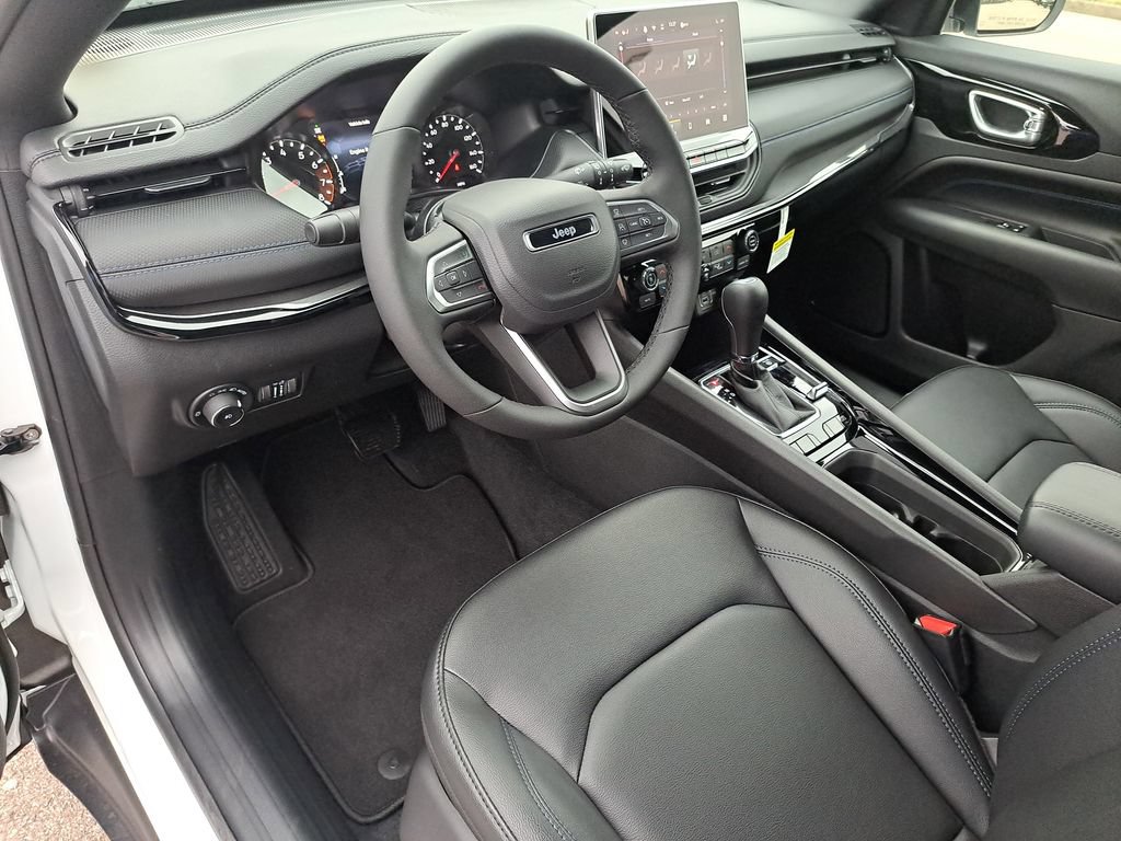 New 2026 Jeep Compass Limited AWD/4WD image 16