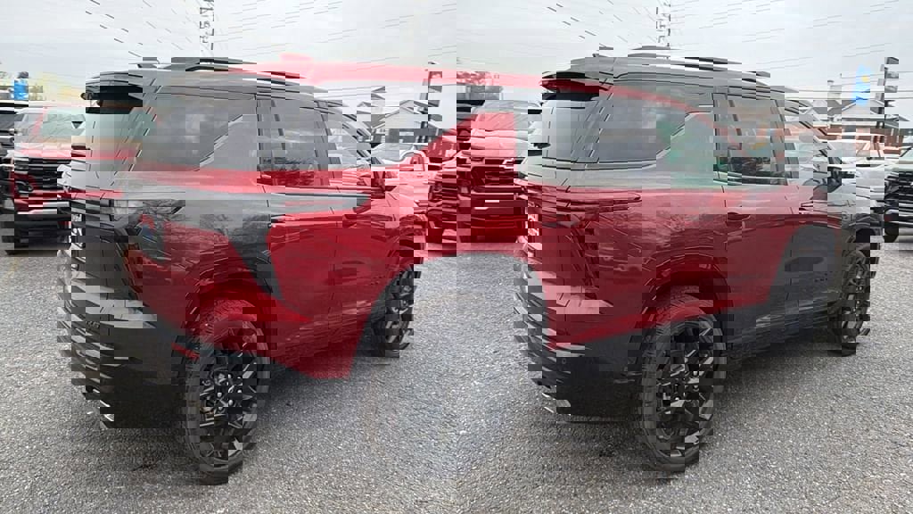 New 2026 Chevrolet Traverse RS image 5