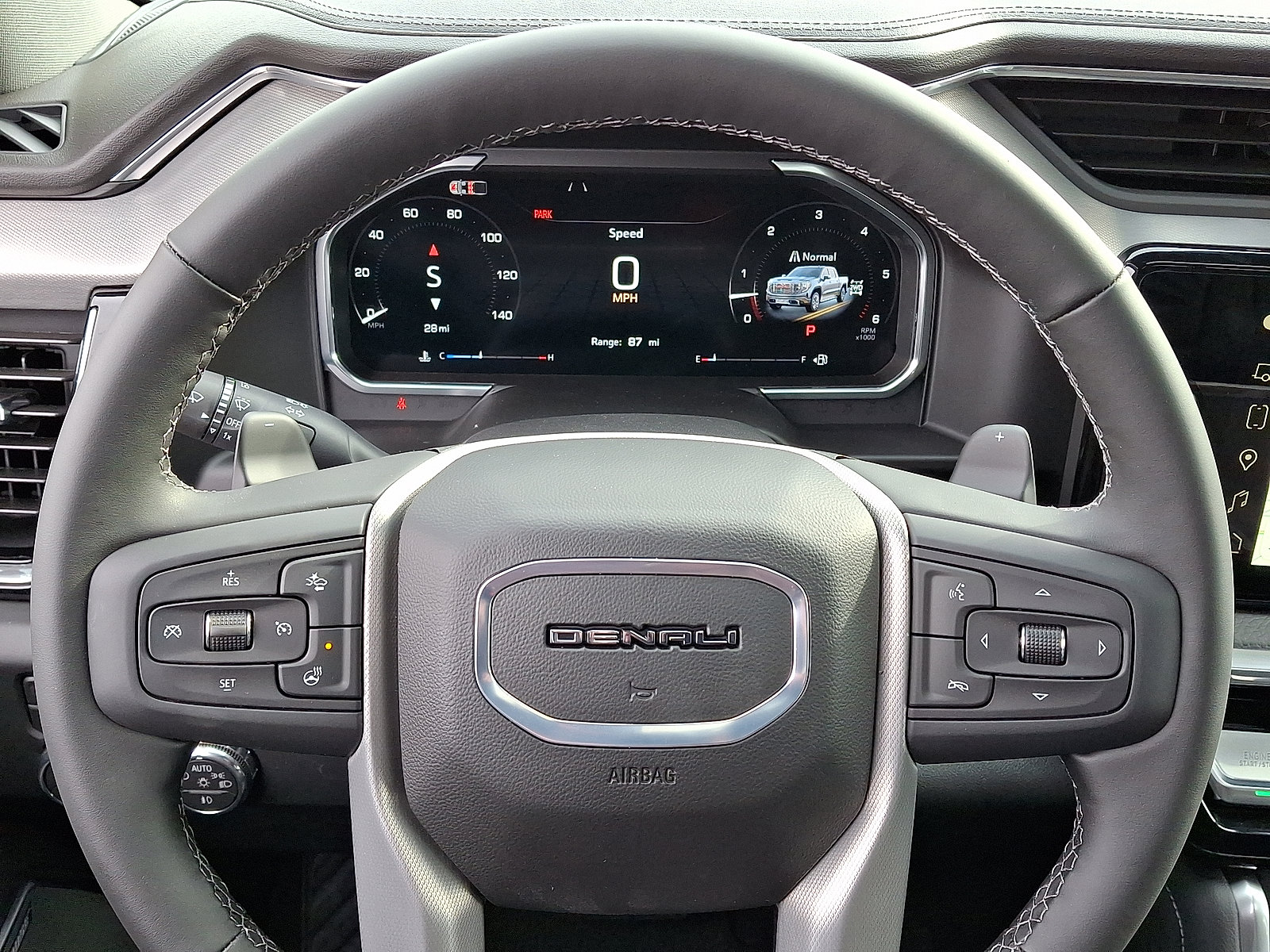 New 2026 GMC Sierra 1500 Denali w/ Technology Package AWD/4WD image 9