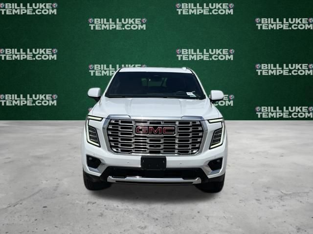 Used 2025 GMC Yukon XL Denali AWD/4WD image 5