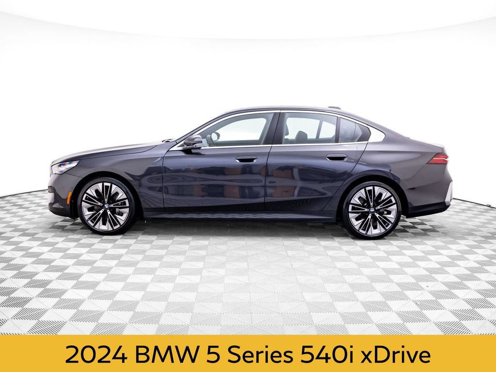 Used 2024 BMW 540i xDrive w/ Premium Package AWD/4WD video 2