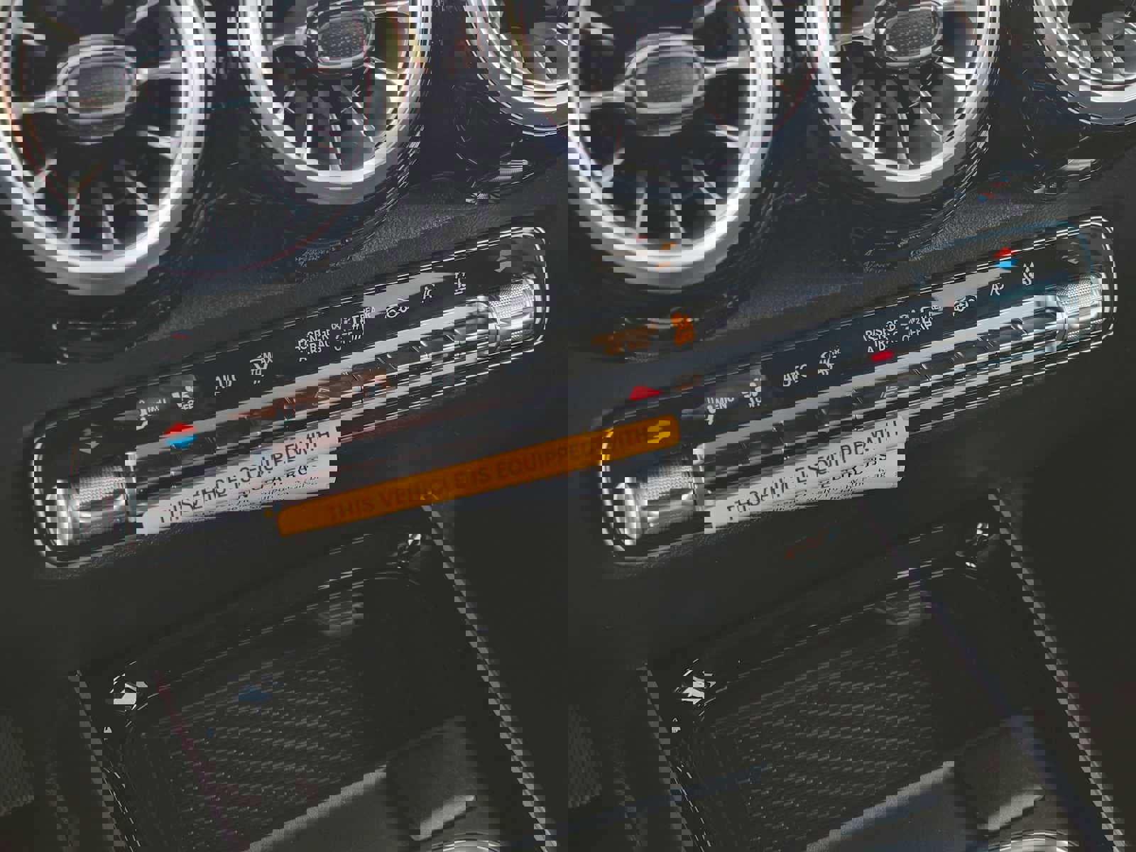 Used 2025 Mercedes-Benz EQB 350 4MATIC SUV image 29