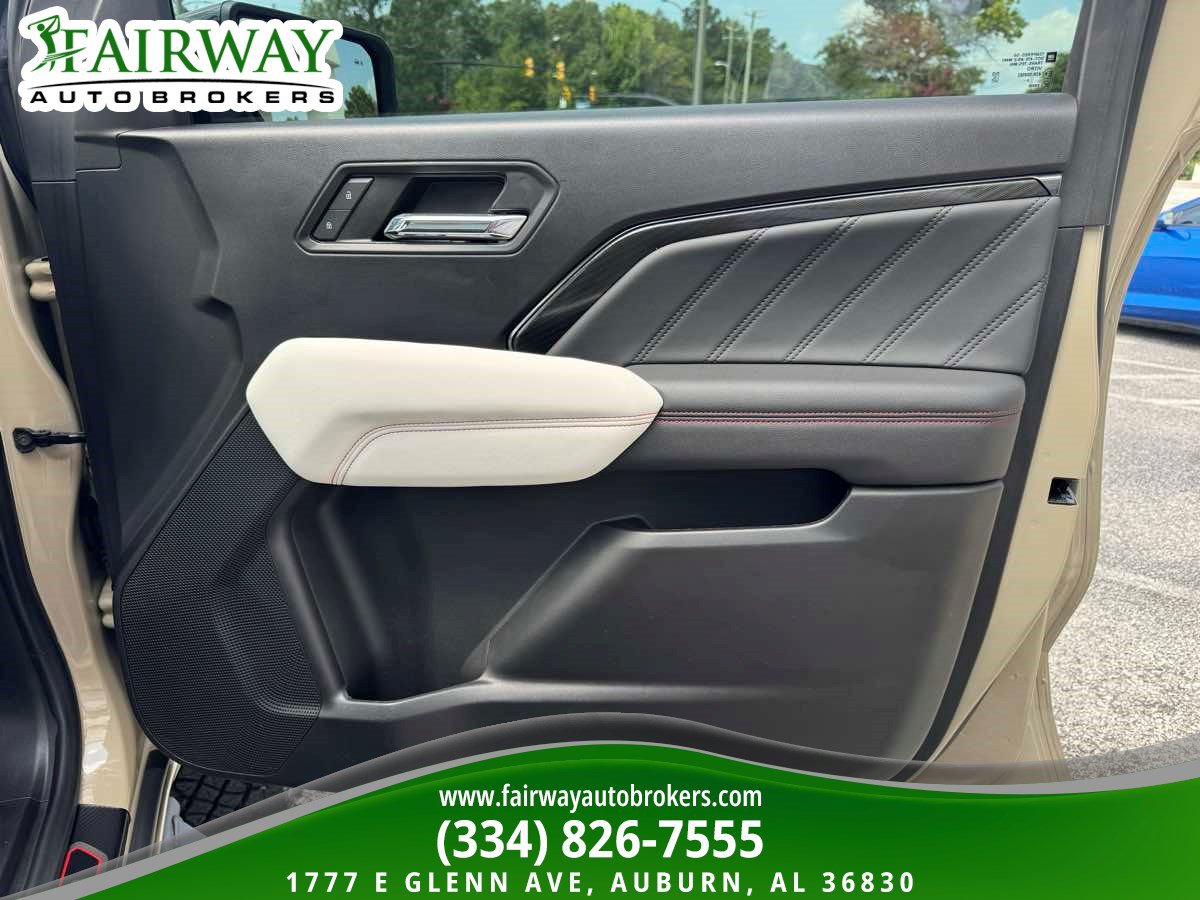 Used 2023 GMC Canyon AT4X AWD/4WD image 31