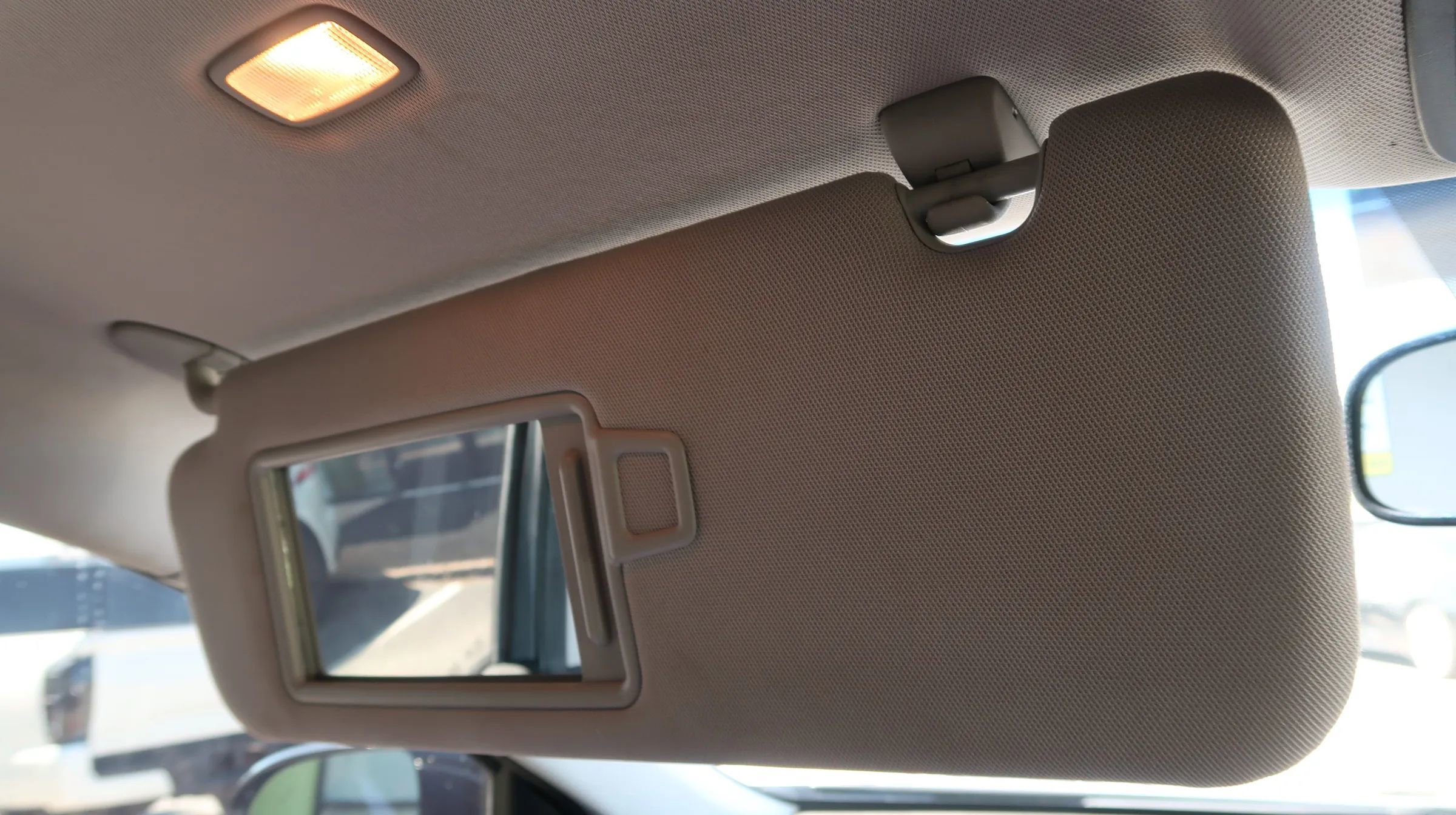 Used 2019 Kia Sorento S image 36