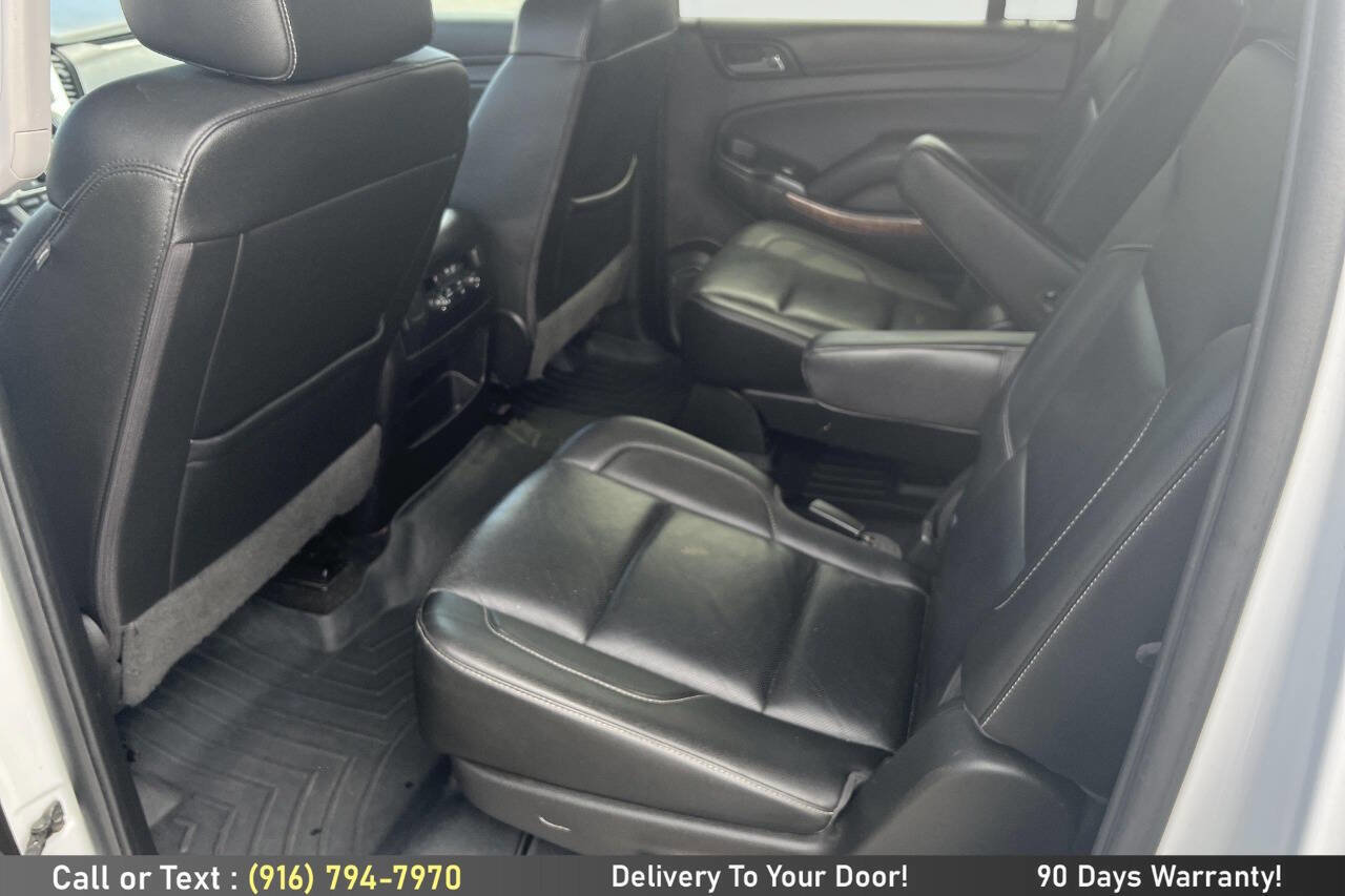 Used 2017 Chevrolet Suburban Premier RWD image 16