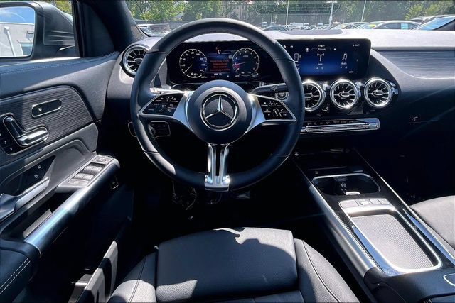 Used 2026 Mercedes-Benz GLA 250 4MATIC image 4