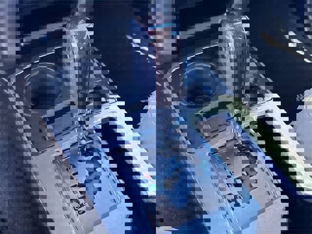 Used 2015 Toyota 4Runner Limited image 35