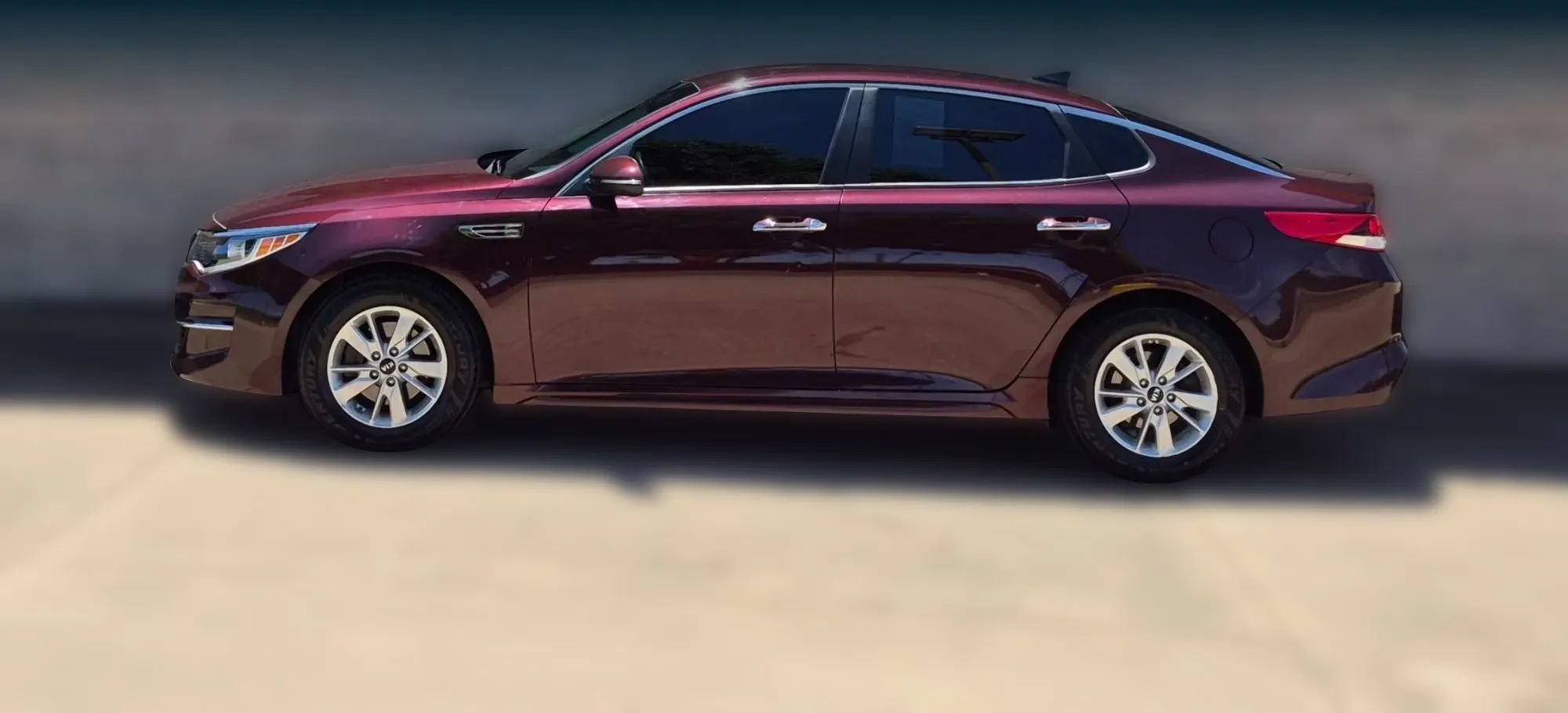 Used 2018 Kia Optima LX FWD image 7