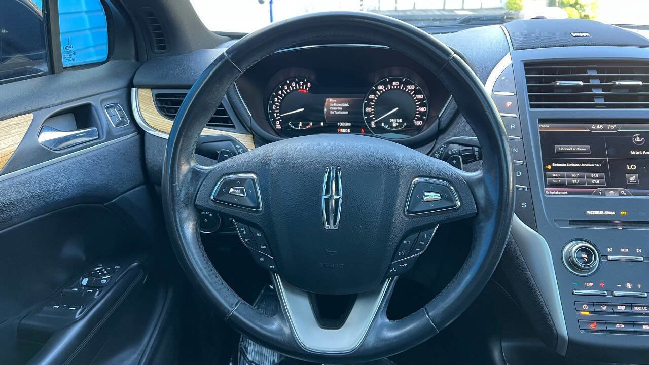 Used 2015 Lincoln MKC FWD w/ Equipment Group 101A Select image 10