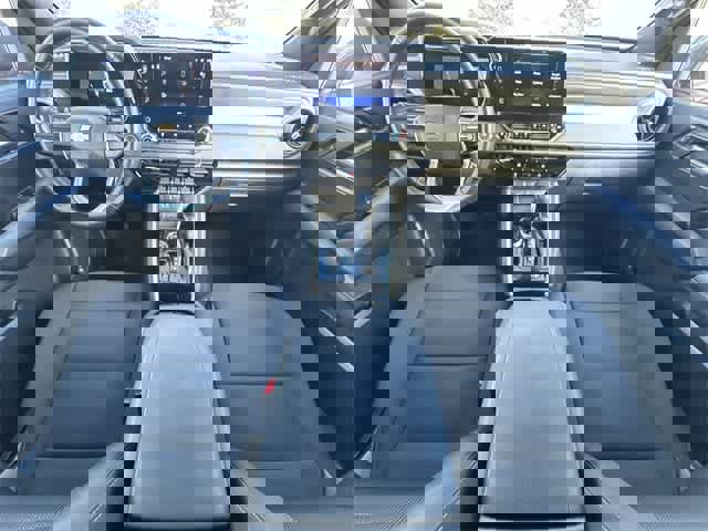 Used 2023 Chevrolet Colorado LT image 19