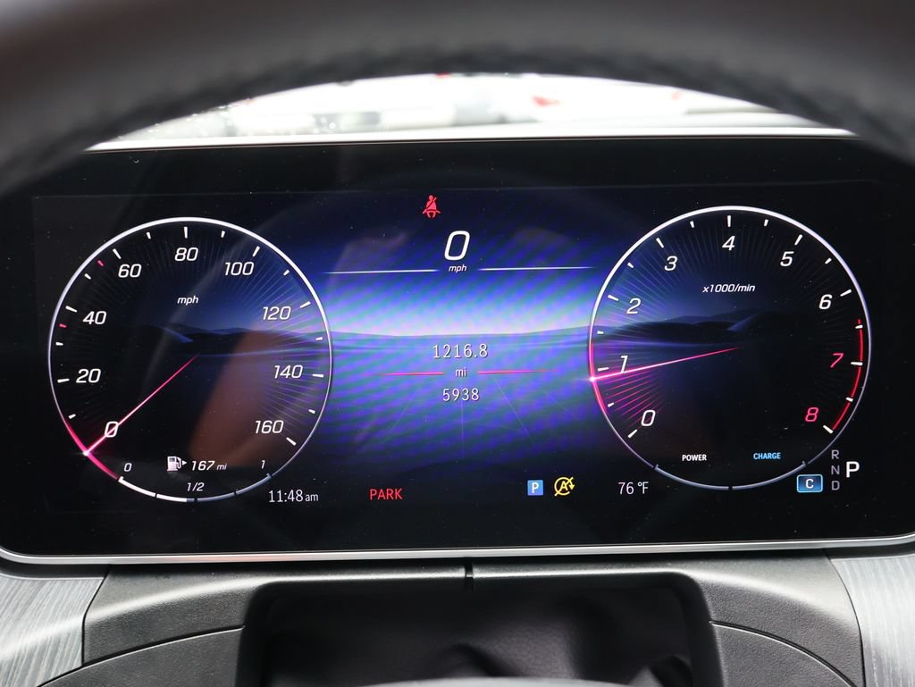 Used 2025 Mercedes-Benz C 300 4MATIC Sedan image 32