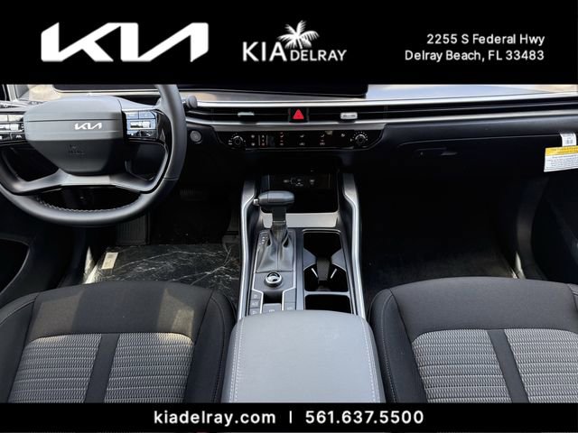 New 2026 Kia Sorento LX FWD image 12