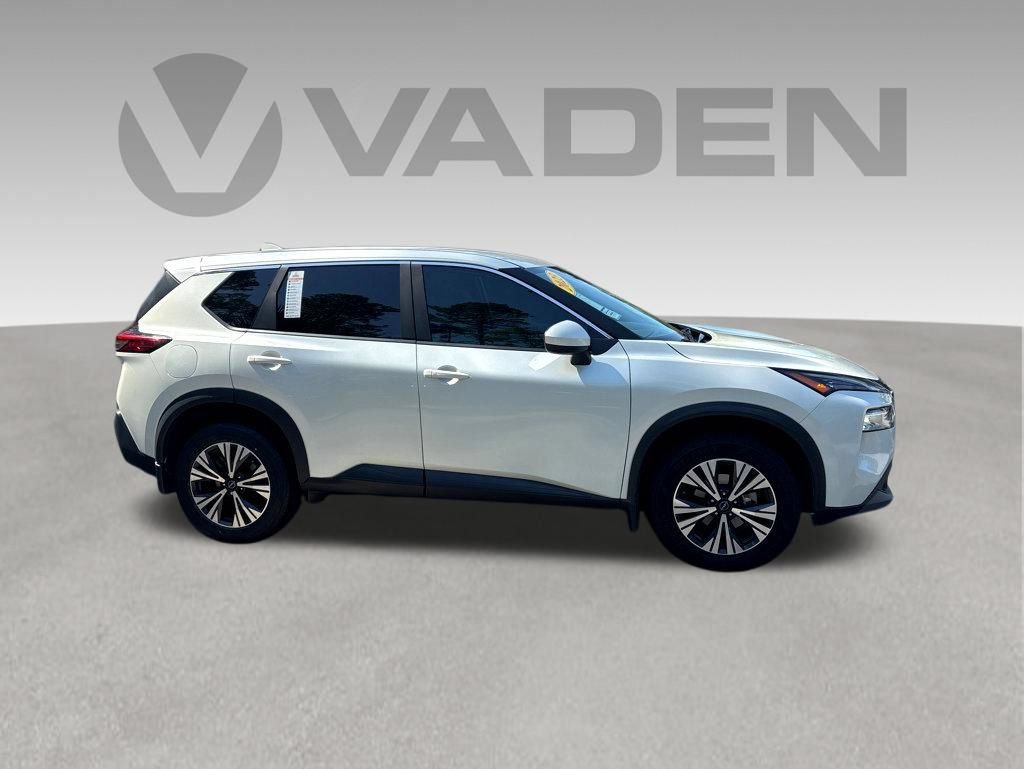 Certified 2023 Nissan Rogue SV FWD image 26