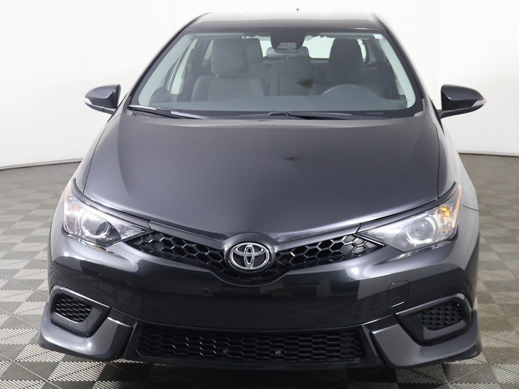 Used 2017 Toyota Corolla iM image 8