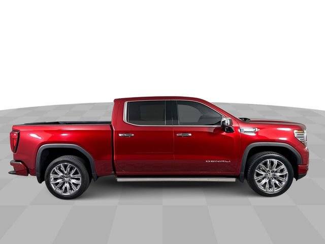 Used 2023 GMC Sierra 1500 Denali AWD/4WD image 9