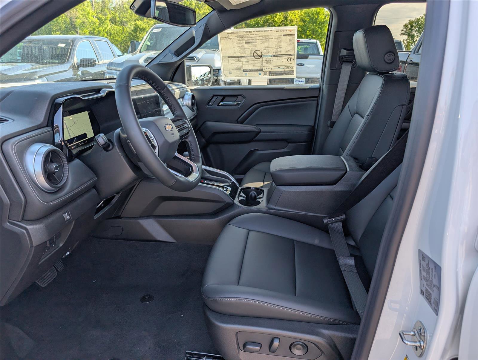 New 2026 Chevrolet Colorado LT w/ LT Convenience Package AWD/4WD image 10