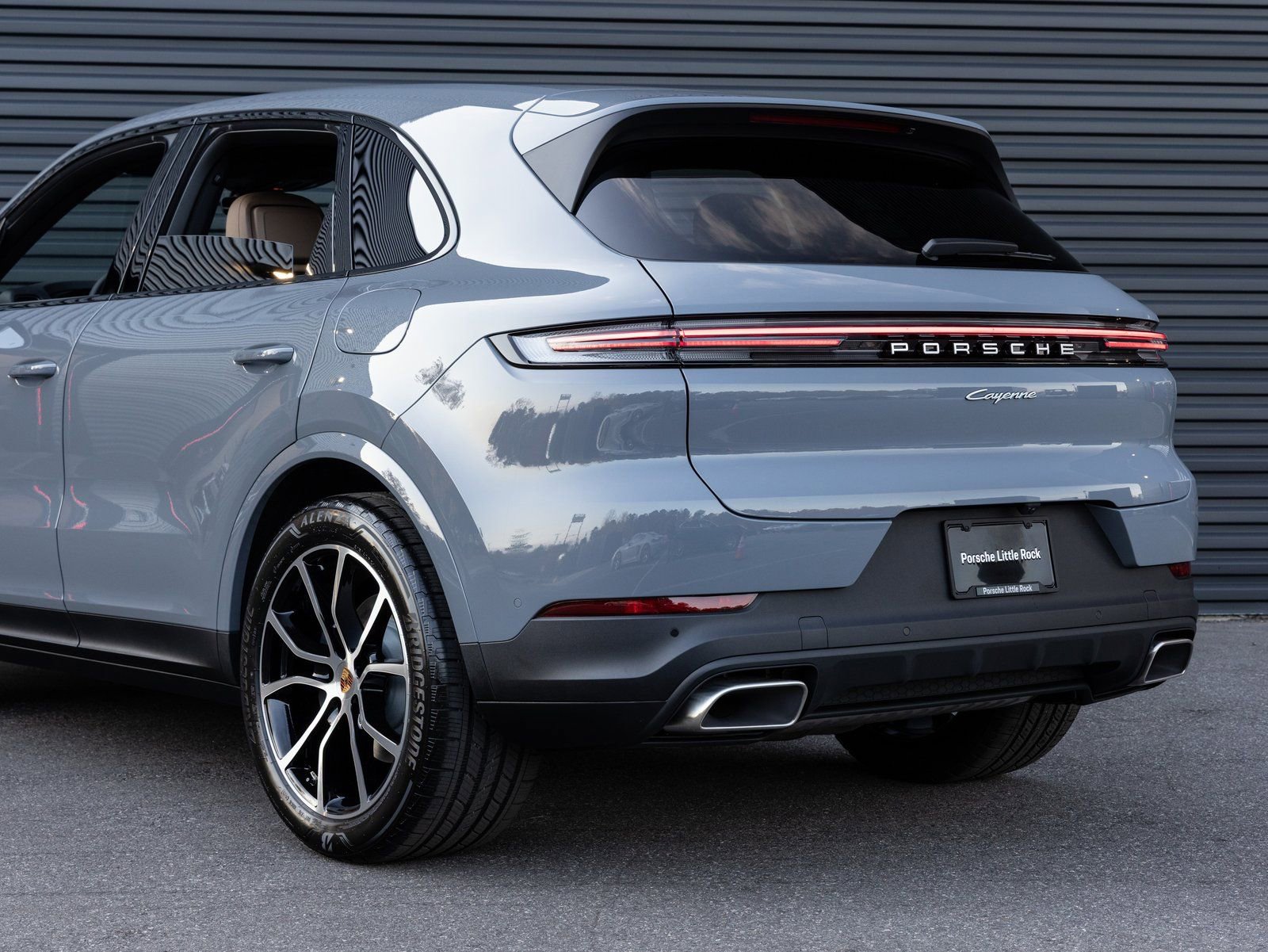Certified 2026 Porsche Cayenne E-Hybrid image 11