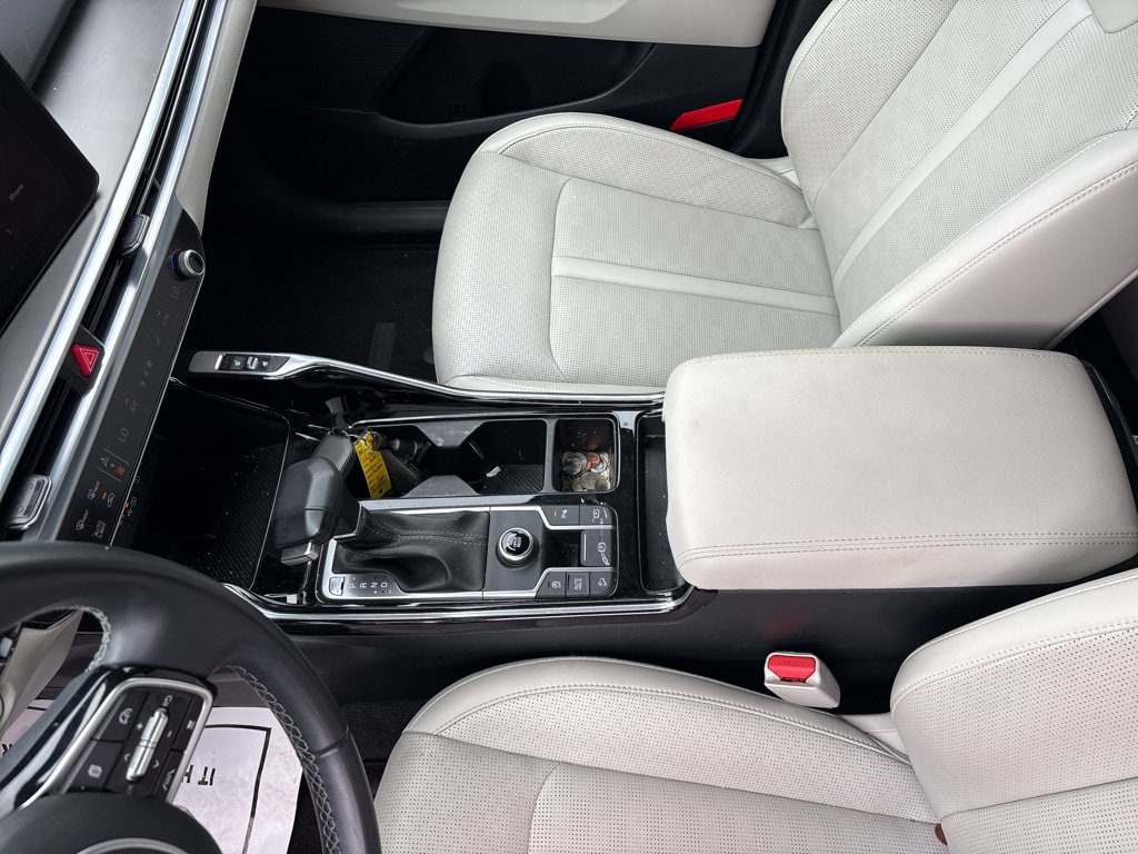 Used 2024 Kia Sorento SX FWD image 33