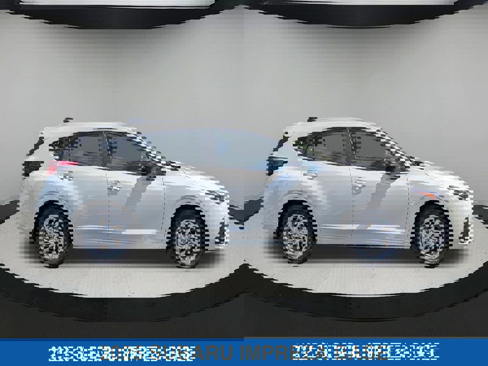 Certified 2025 Subaru Impreza 2.0i image 2