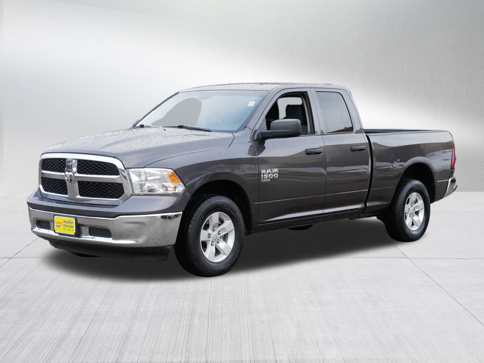Certified 2024 RAM 1500 Classic SLT image 3