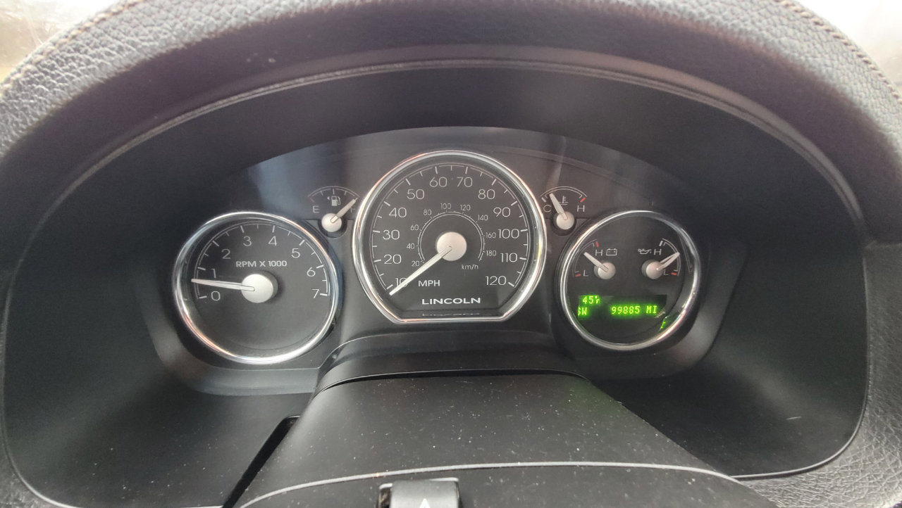 Used 2006 Lincoln Mark LT 4x4 image 12