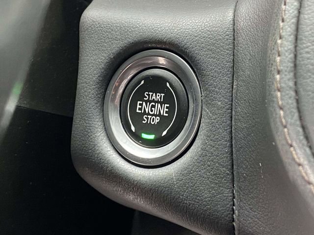 Used 2023 Chevrolet Suburban High Country image 33